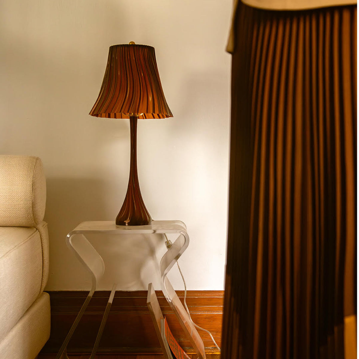 LuxeHomes Pleat Table Lamp | Artisan Glass Modern Style | Amber, Clear, Smoke & Emerald
