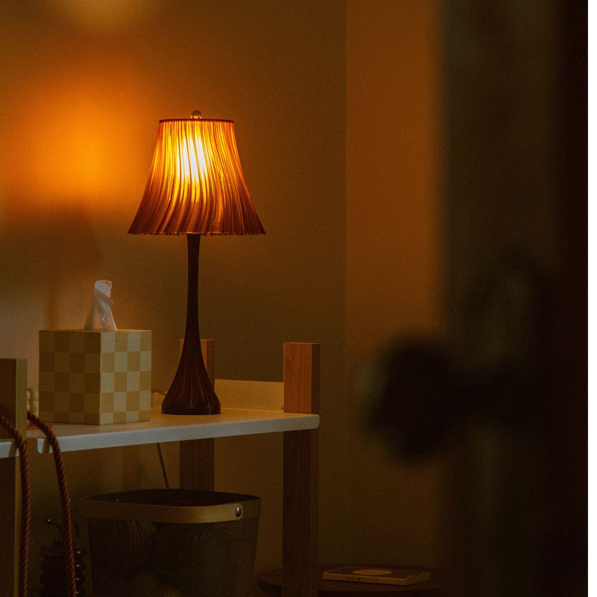 LuxeHomes Pleat Table Lamp | Artisan Glass Modern Style | Amber, Clear, Smoke & Emerald