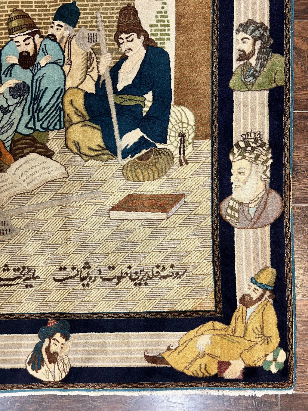 LuxeHome by Jewel Rugs: Persian Tabriz Pictorial Wool Rug - 60 Raj 475 KPSI - 3'4" x 4'7"